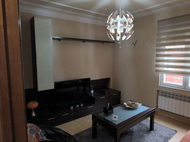 Sala d'estar de Pis en venda en Vitoria - Gasteiz amb Calefacció i Traster