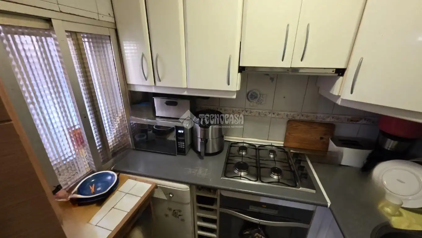 Cuina de Casa o xalet en venda en Madrid amb Aire condicionat i Calefacció