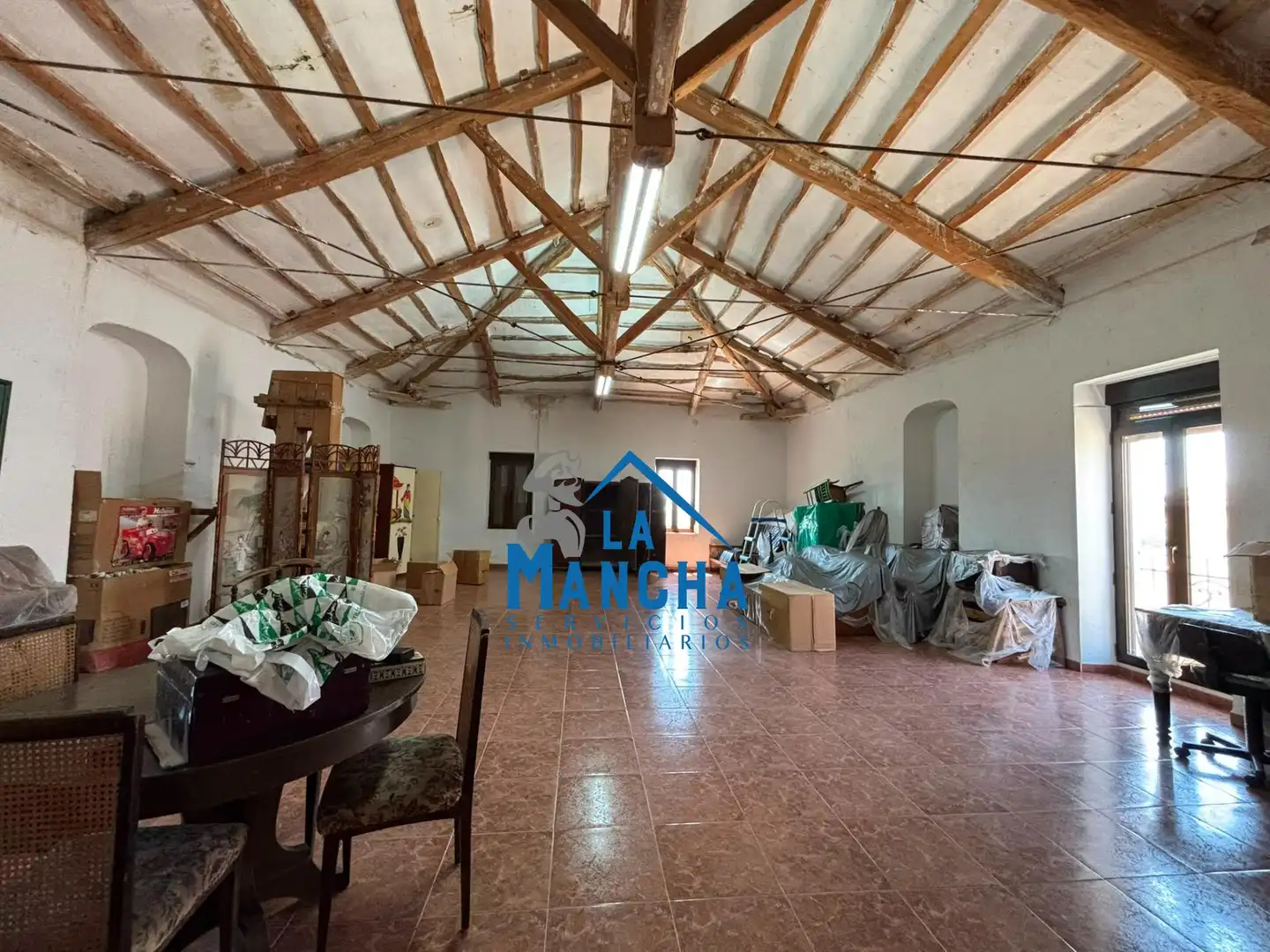 Casa o chalet en venta en Hoya-Gonzalo con Calefacción, Jardín privado y Amueblado