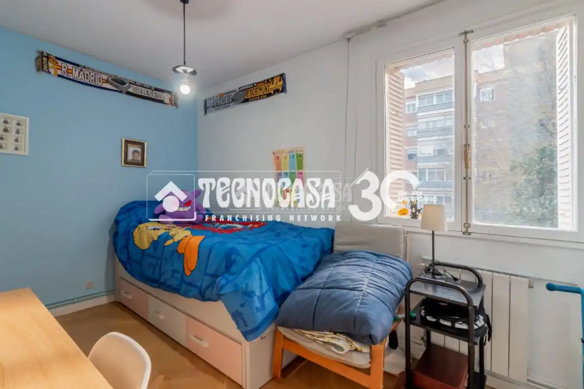 Habitación de Piso en venta en Madrid con Aire acondicionado y Calefacción
