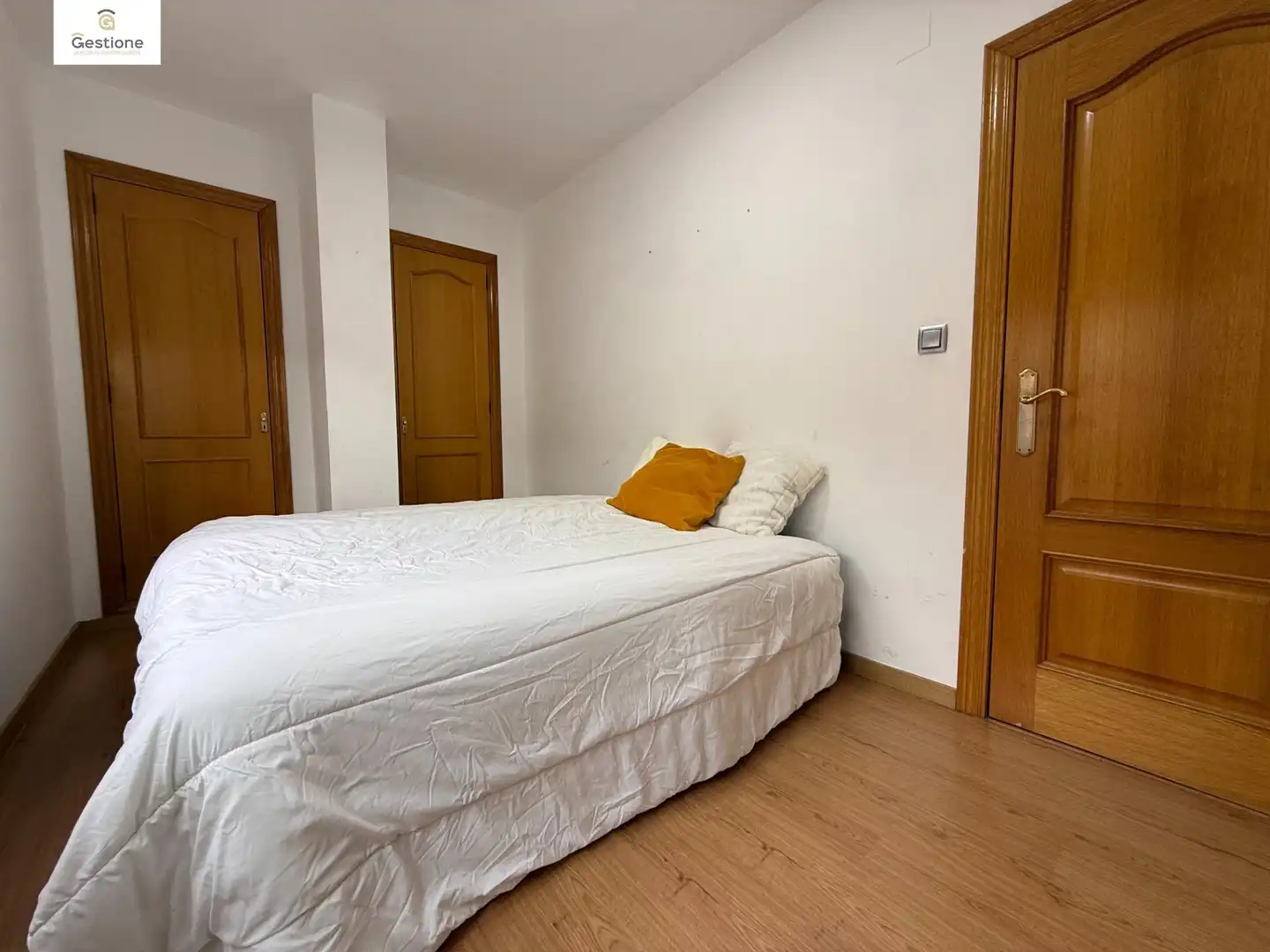 Piso en venta en Calle POETA MAS I ROS, 53, Cortes - Huertas