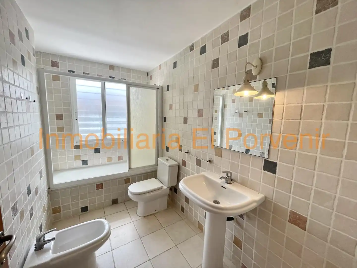 Baño de Casa o chalet de alquiler en Torrent con Calefacción, Jardín privado y Terraza