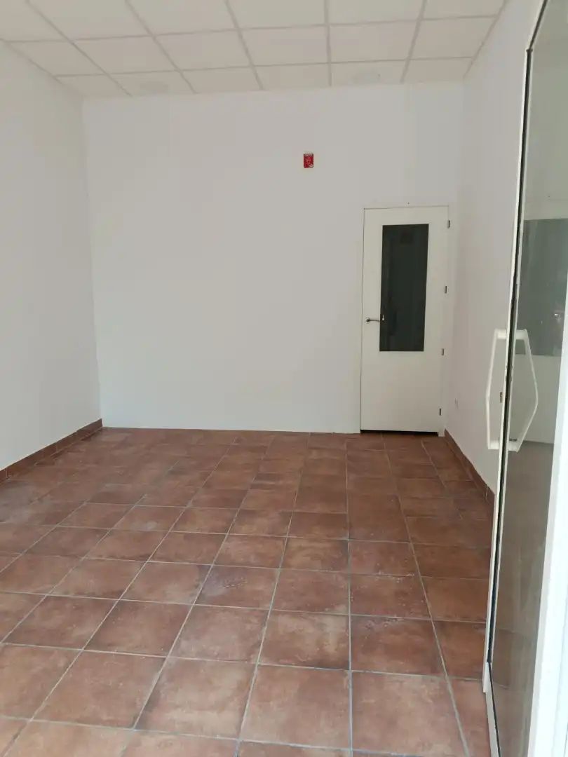 Geschaftsraum zur Miete in Valencia
