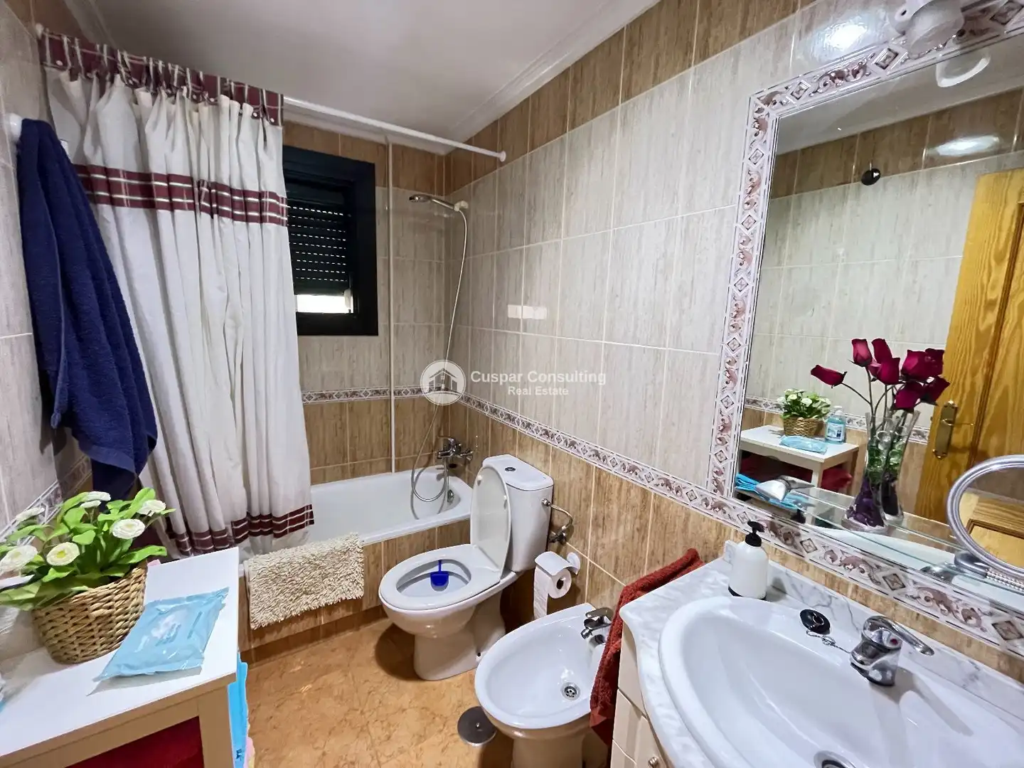 Baño de Apartamento en venta en Los Alcázares con Terraza, Amueblado y Balcón