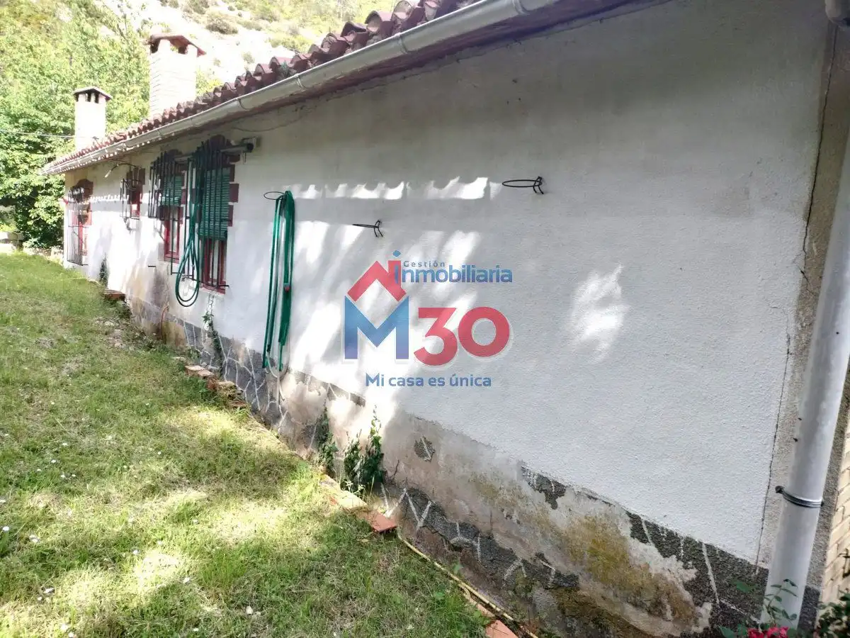 Vista exterior de Casa o xalet en venda en Lantarón