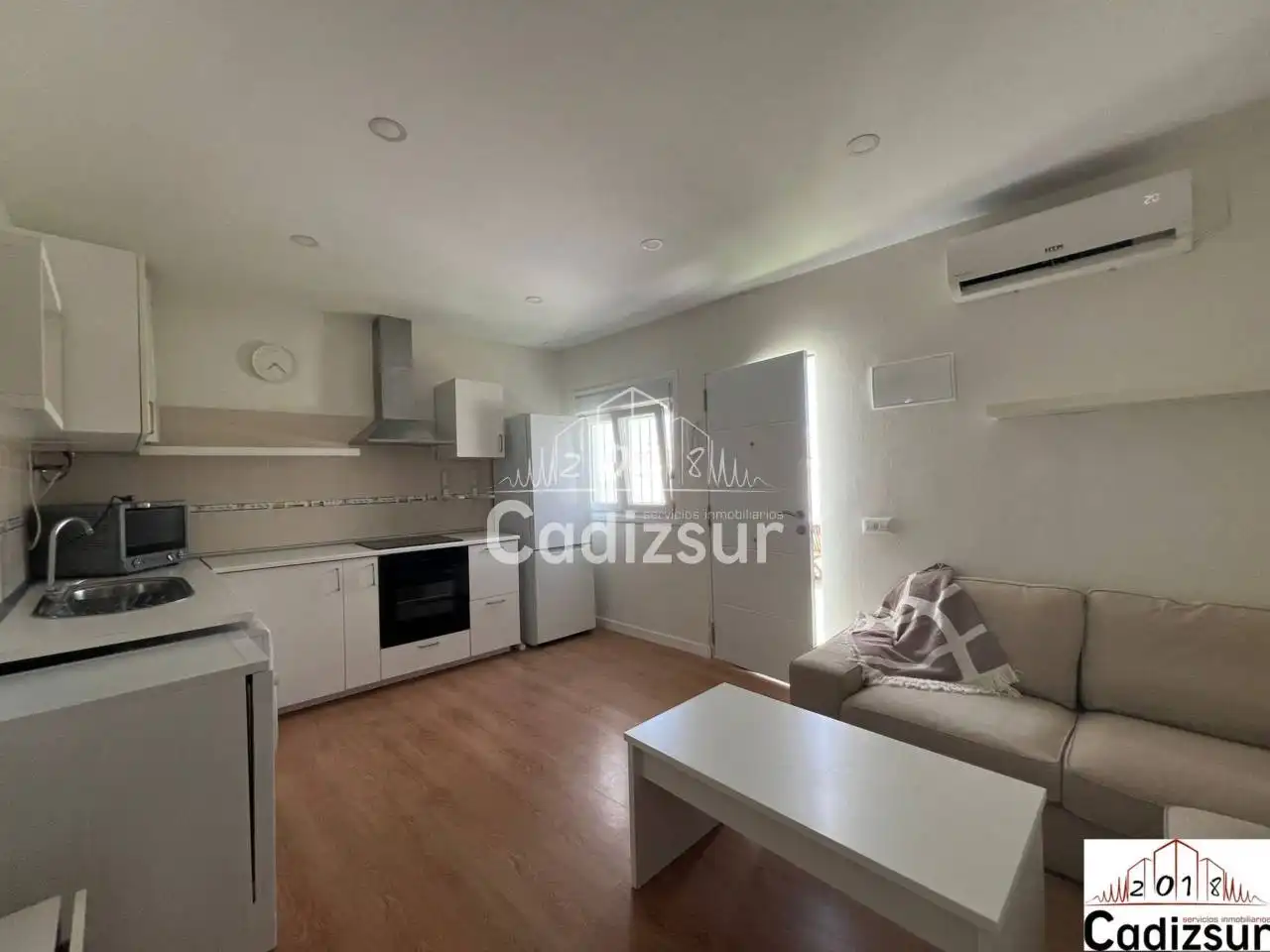 Jardí de Àtic en venda en Cádiz amb Aire condicionat, Terrassa i Moblat