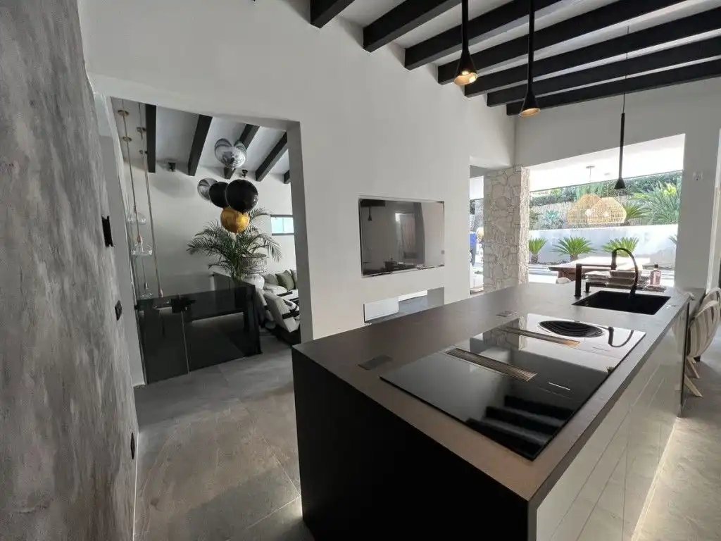 Cocina de Casa o chalet de alquiler en Marbella con Aire acondicionado, Jardín privado y Terraza