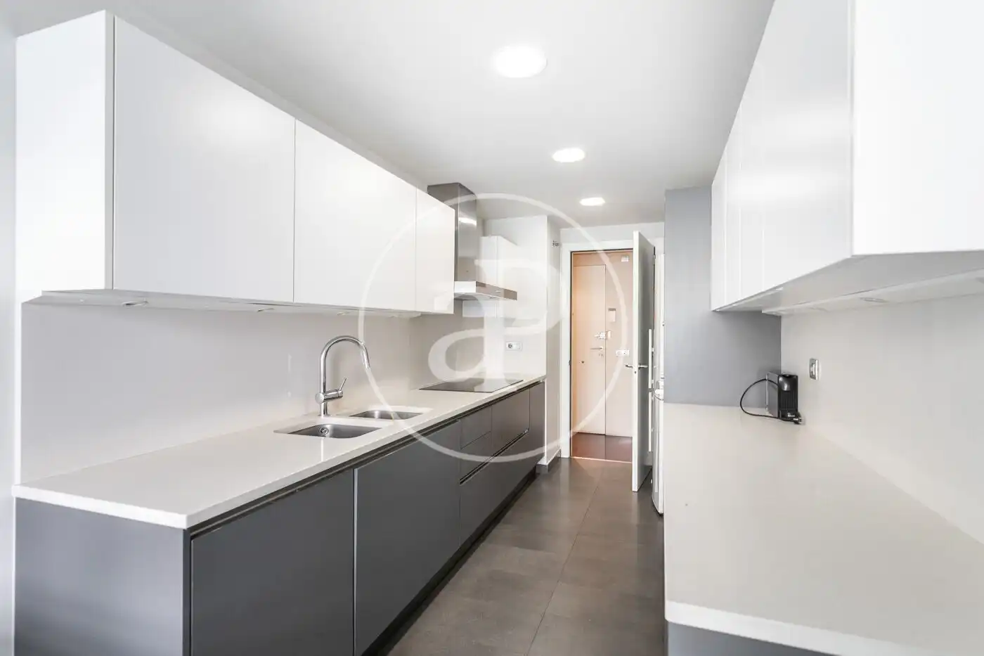 Kitchen of Flat for sale in Barcelona  with Air Conditioner, Heating and Terrace