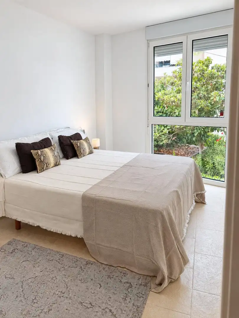 Bedroom of Flat for sale in L'Olla