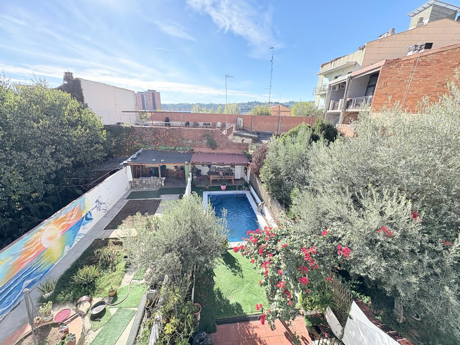 Piscina de Casa o xalet en venda en Terrassa amb Calefacció, Jardí privat i Parquet