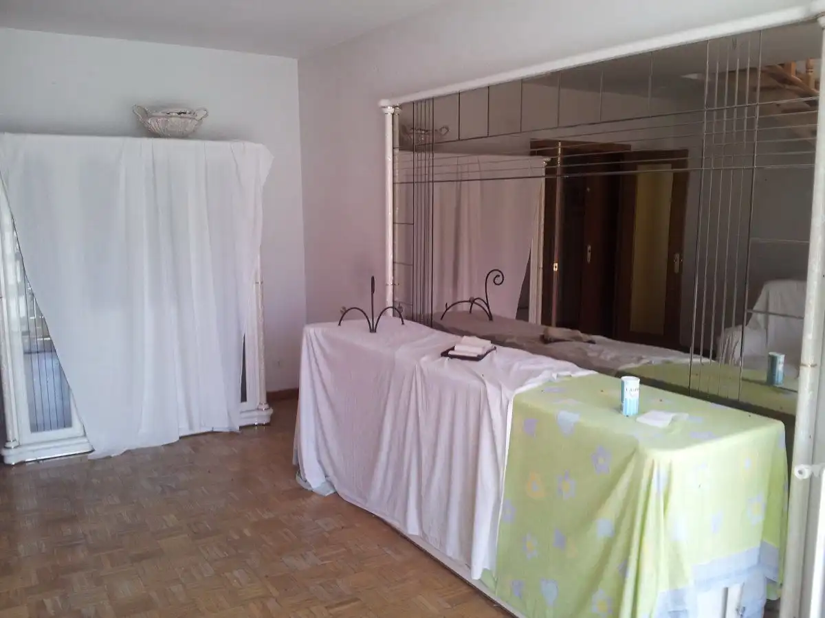 Maisonette zum Verkauf in Carrocera mit Heizung, Parkett und Abstellraum
