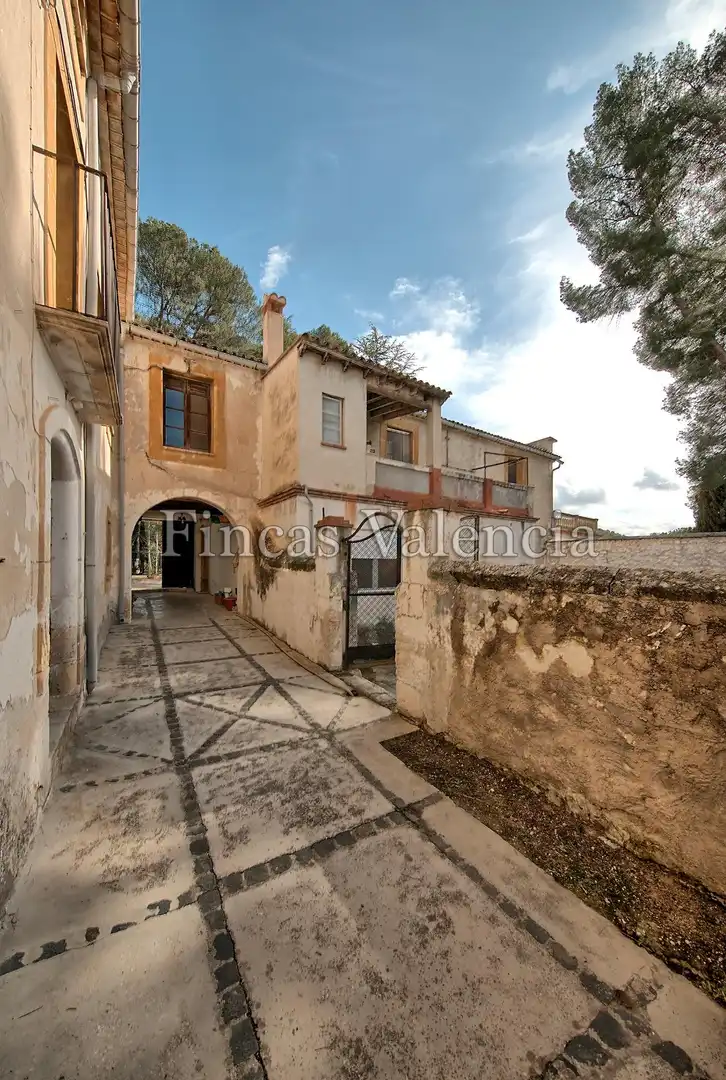 Vista exterior de Finca rústica en venta en Alcoy / Alcoi con Terraza, Trastero y Piscina
