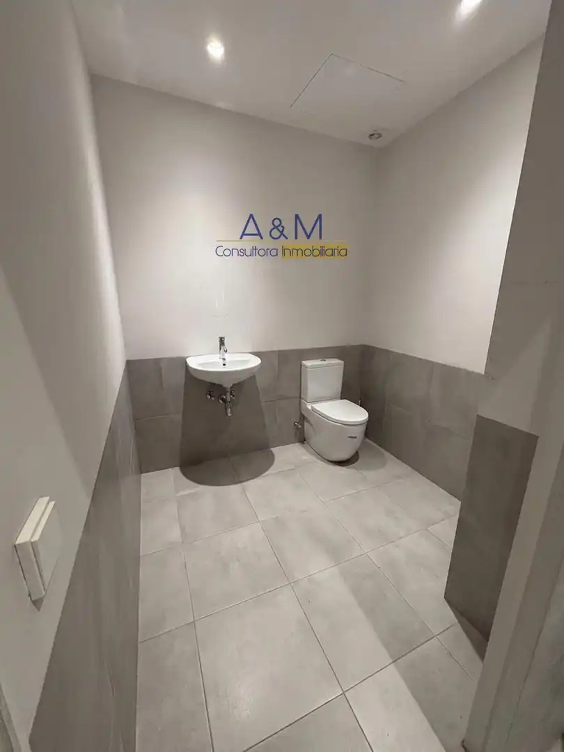 Local comercial de lloguer a Santiago, imagen 16