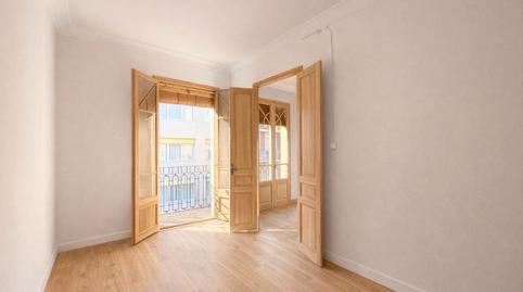 Foto 3 de Pis en venda a Carrer D'olzinelles, Sants,  Barcelona Capital