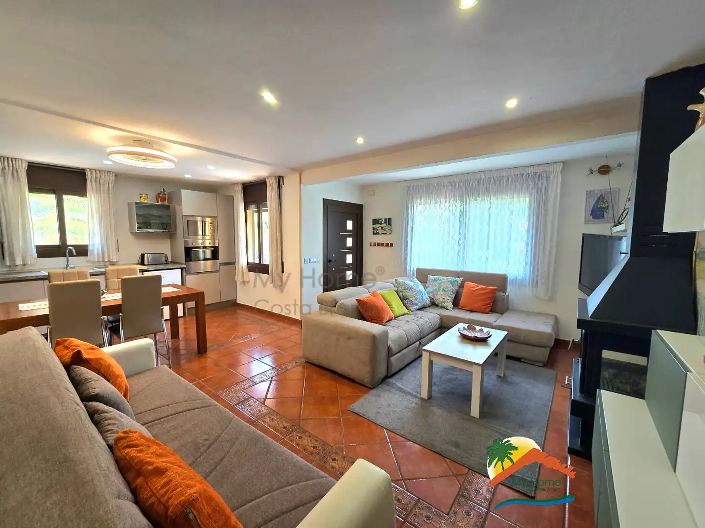 Sala de estar de Casa o chalet en venta en Maçanet de la Selva con Jardín privado, Terraza y Trastero