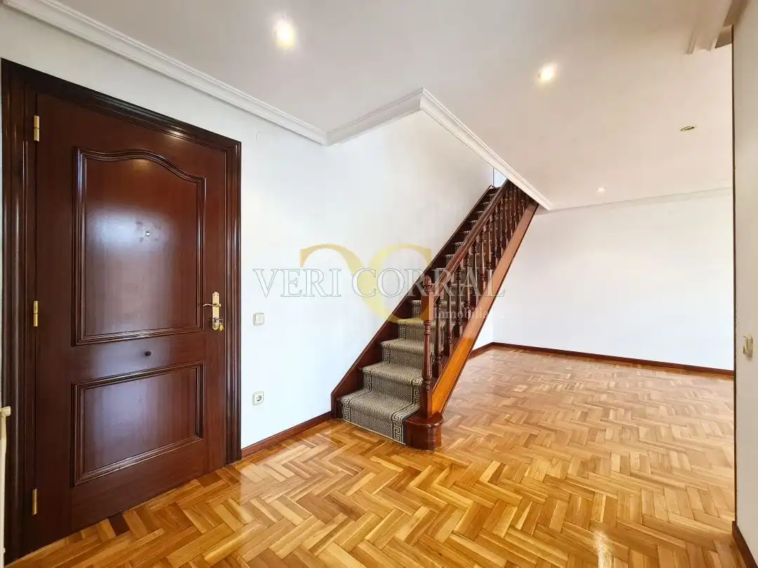 Dúplex en venta en Avenida del Llano, Llano