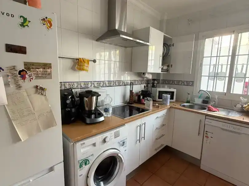 Cocina de Piso para compartir en La Palma del Condado con Amueblado