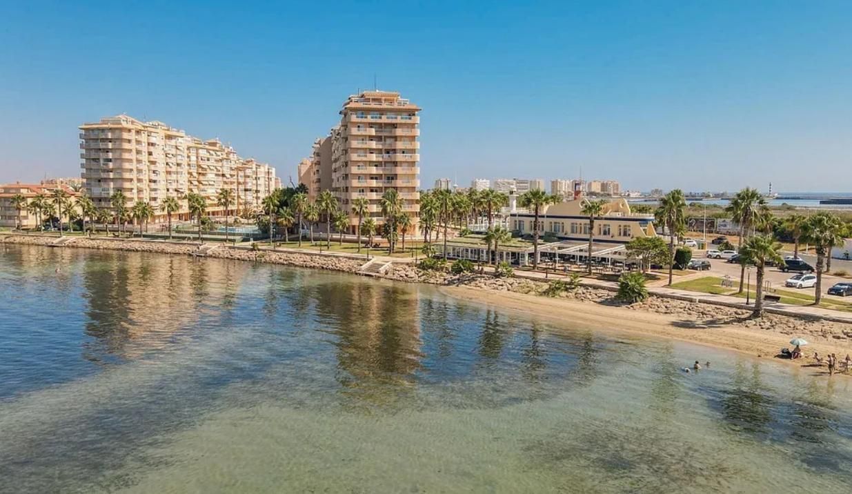 Exterior view of Attic for sale in La Manga del Mar Menor  with Air Conditioner, Heating and Private garden