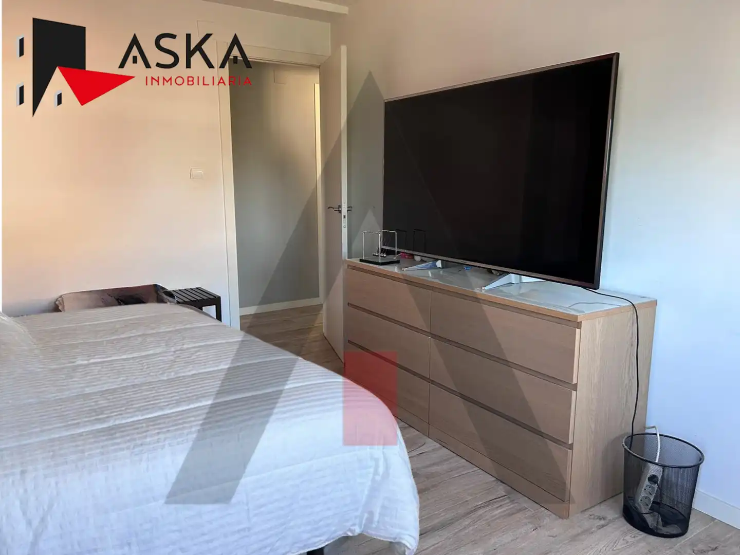 Habitación de Piso en venta en Sedaví con Aire acondicionado y Balcón