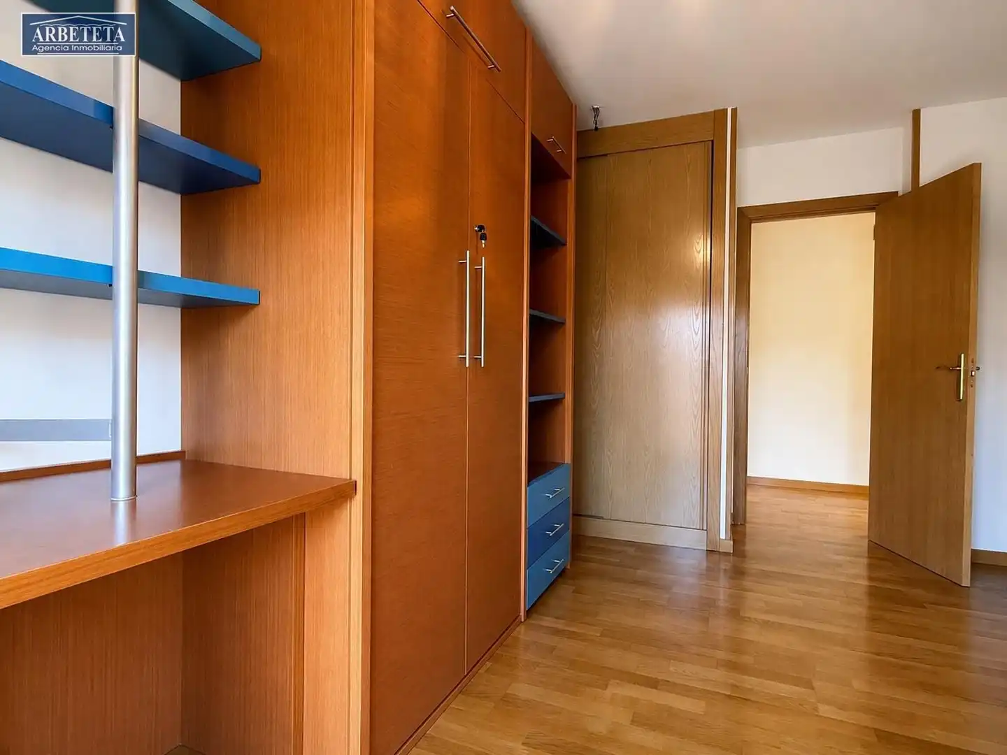 Schlafzimmer von Wohnung zum Verkauf in Sigüenza mit Heizung, Parkett und Gemeinschaftspool