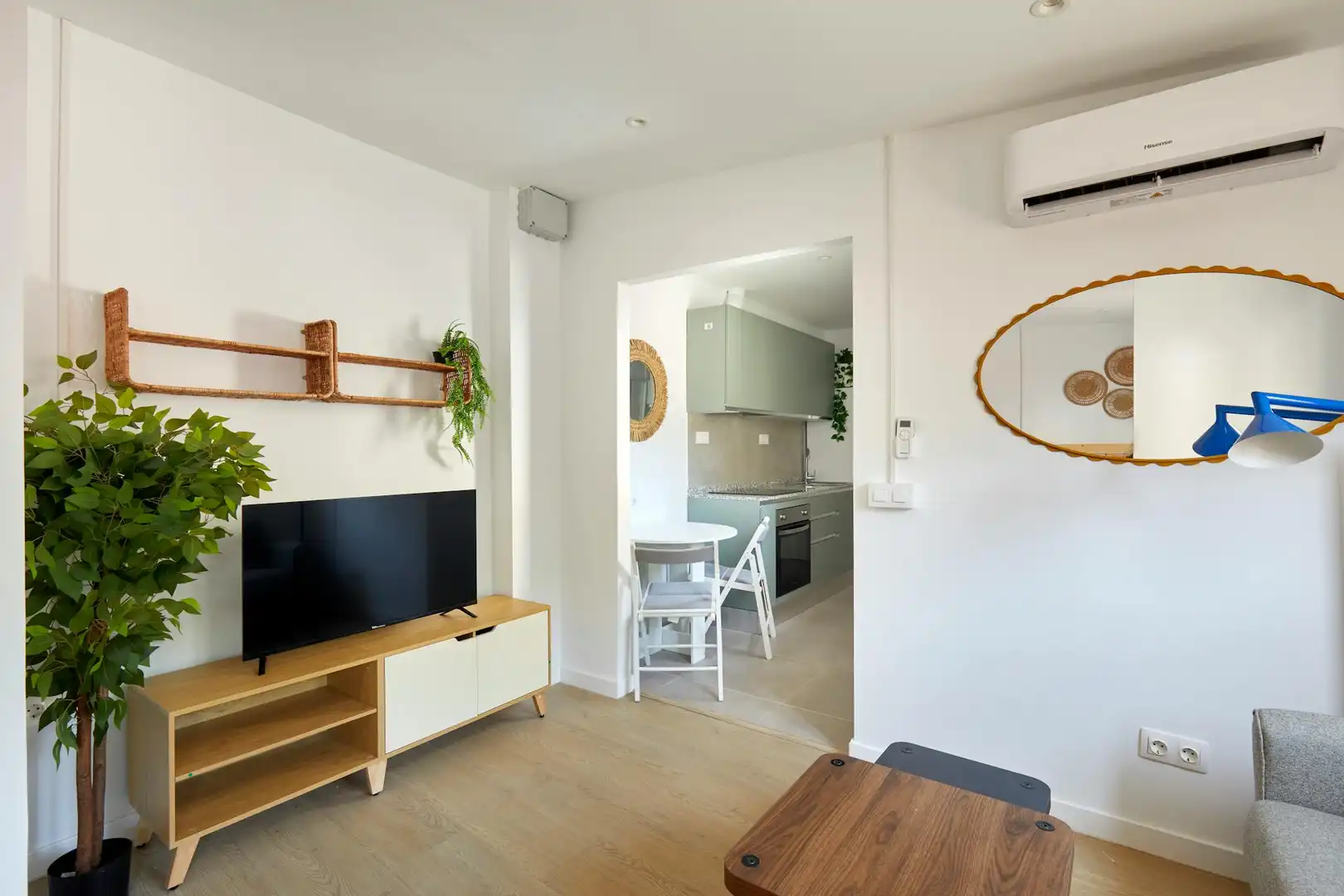 Wohnzimmer von Wohnung zur Miete in Barcelona mit Klimaanlage, Heizung und Möbliert