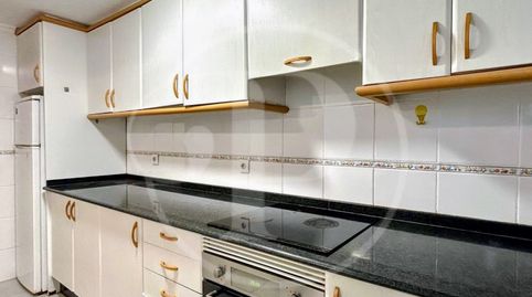 Foto 5 de Apartament en venda a Calle Alcalaten, Poble Nou, Torrent