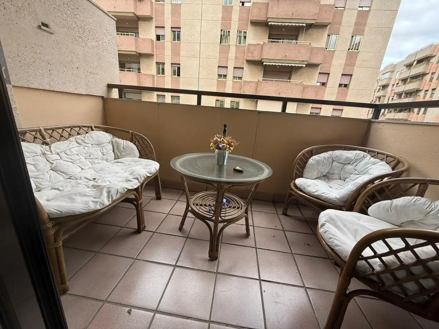 Balcony of Flat for sale in Sevilla  with Furnished
