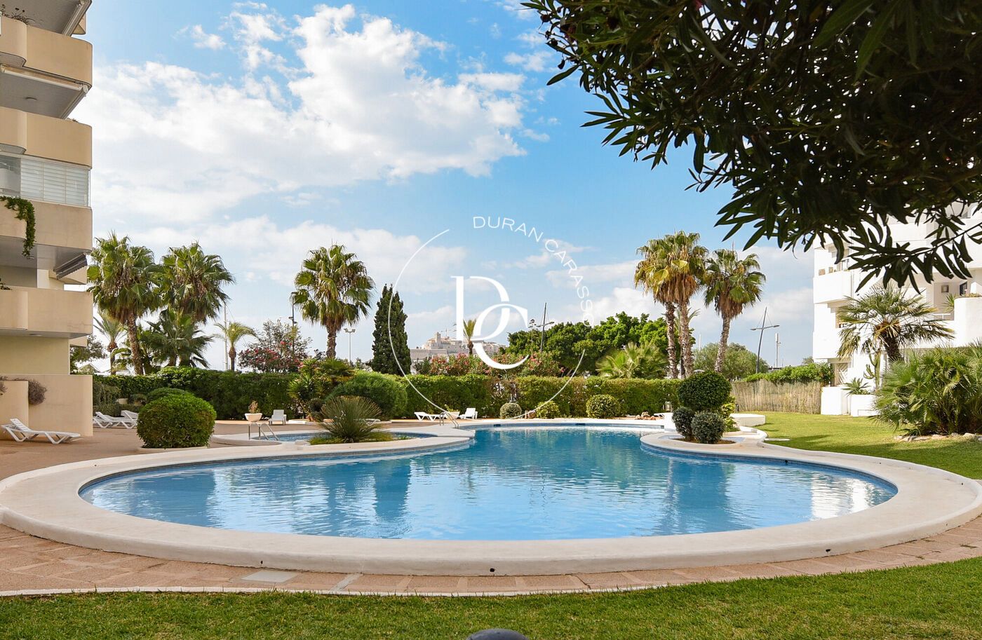 Swimming pool of Flat for sale in Eivissa  with Air Conditioner, Heating and Private garden
