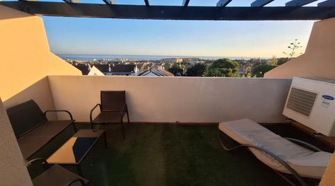 Foto 2 de Casa adosada en venda a Huerta del Prado - La Montua, Marbella