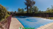 Swimming pool of Single-family semi-detached for sale in Valdemoro  with Air Conditioner and Terrace