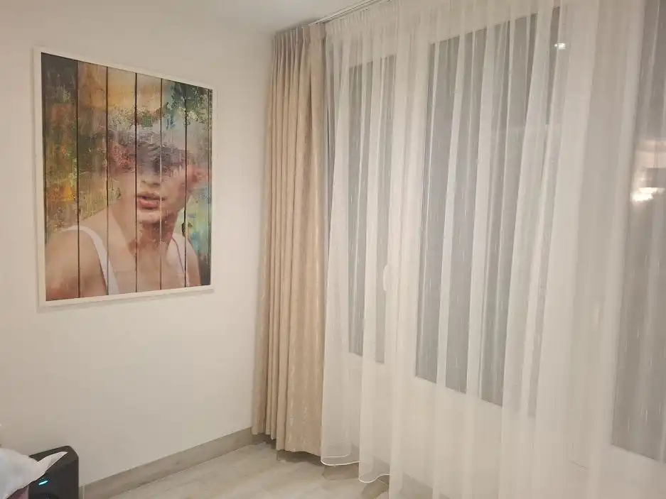 Habitación de Apartamento en venta en Marbella con Jardín privado, Amueblado y Alarma