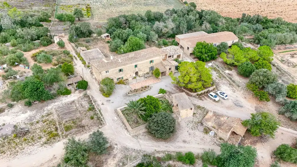 Landhaus mit Garten zum Verkauf in Porreres