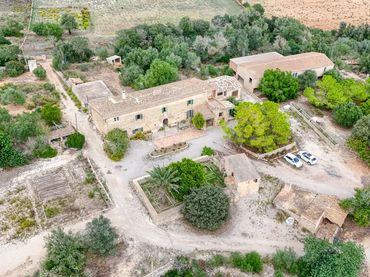 Landhaus mit Garten zum Verkauf in Porreres