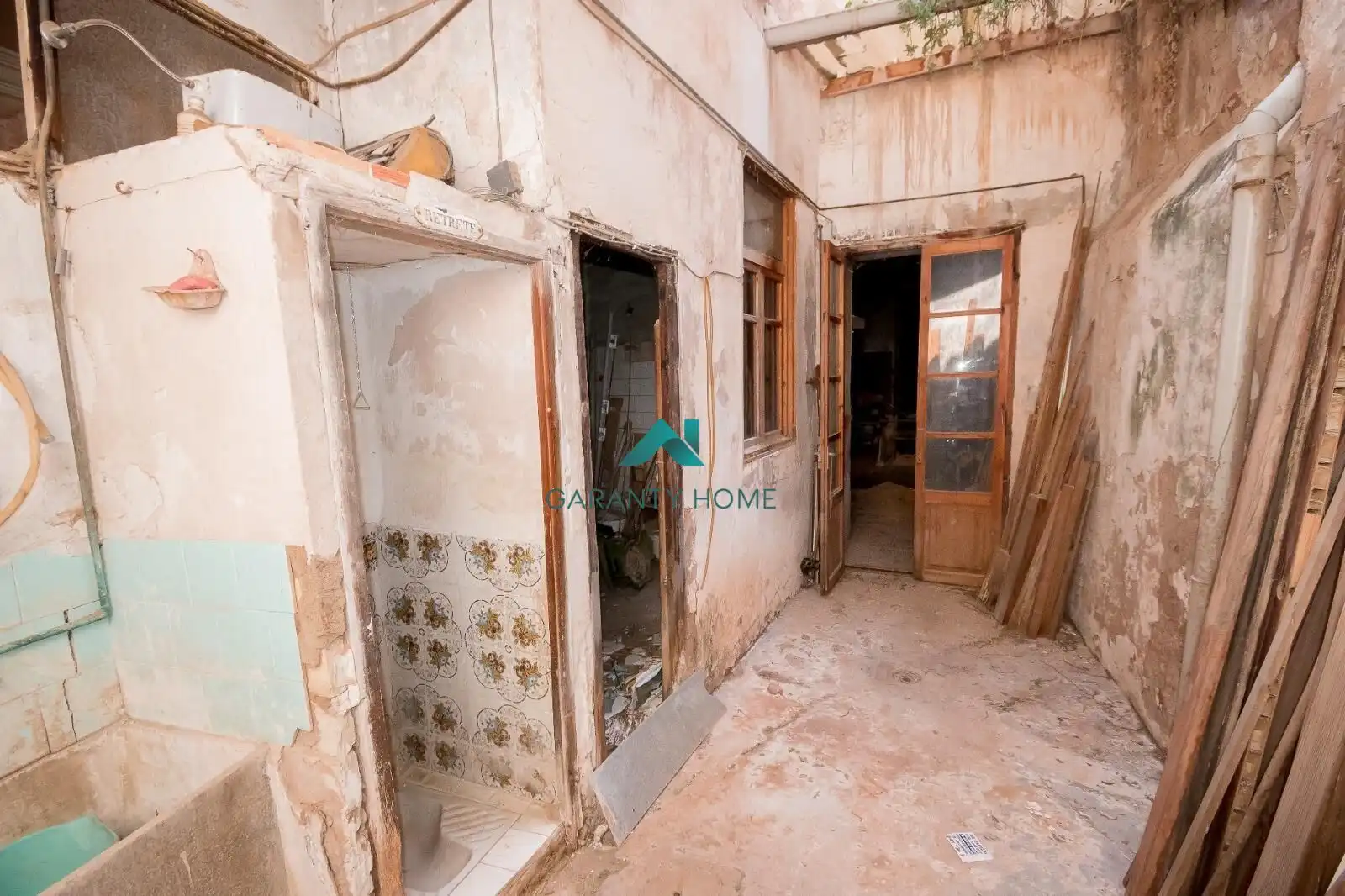 Casa o chalet en venta en Sagunto / Sagunt con Jardín privado, Terraza y Balcón
