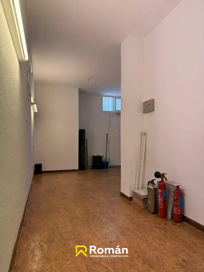 Local comercial en venta en Plaza Rio Arga 7, imagen 8