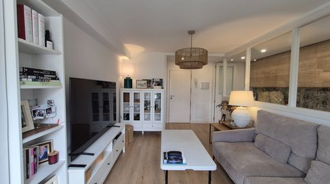 Foto 5 de Piso en venta en Calle de Añastro, Apóstol Santiago, Madrid Capital