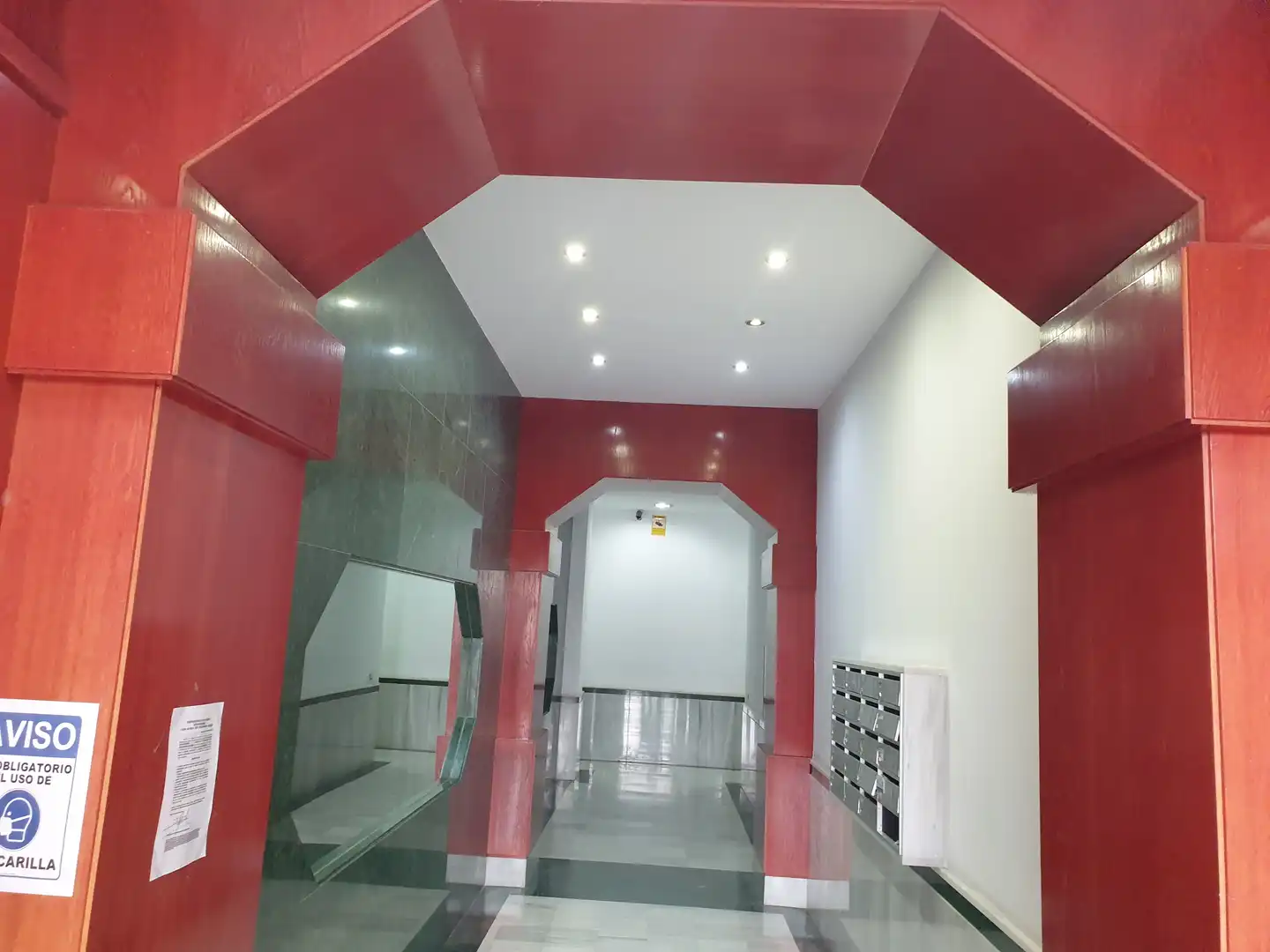 Büro mit Aufzug zum Verkauf in Calle San Isidro Labrador 29, imagen 2
