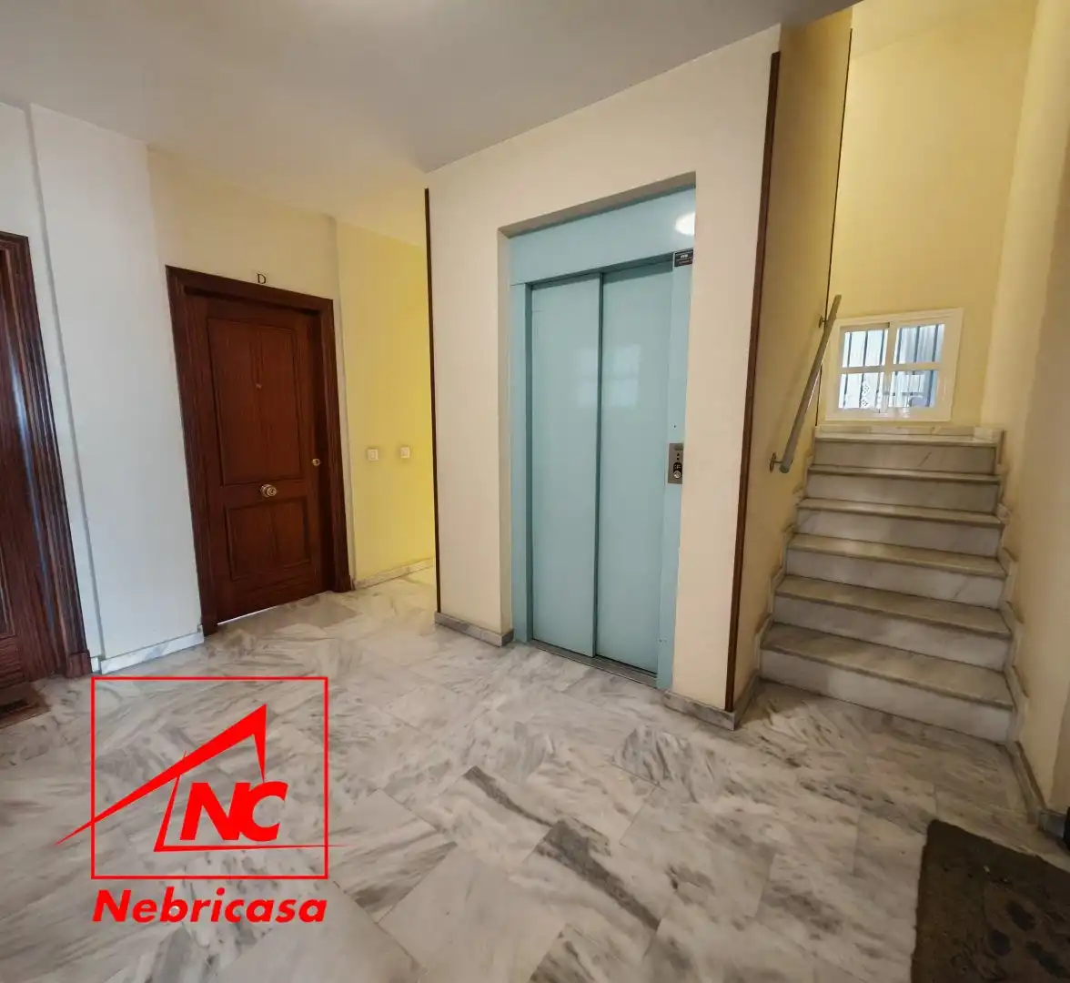Flat for sale in Sanlúcar de Barrameda  with Air Conditioner and Furnished
