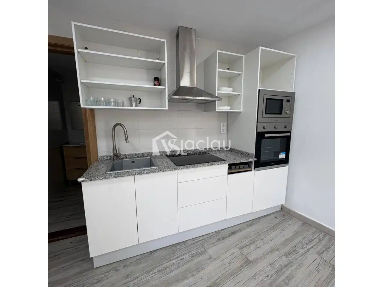Appartamento con ascensore in vendita a Centre