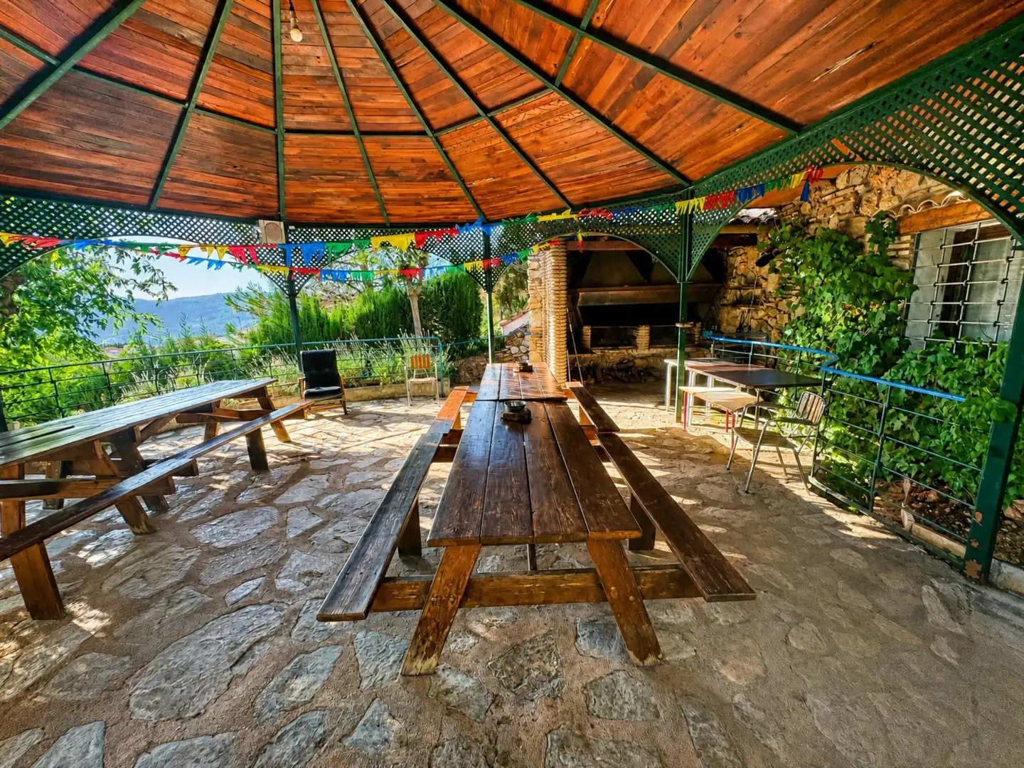 Terraza de Finca rústica en venta en Benatae con Calefacción, Jardín privado y Piscina