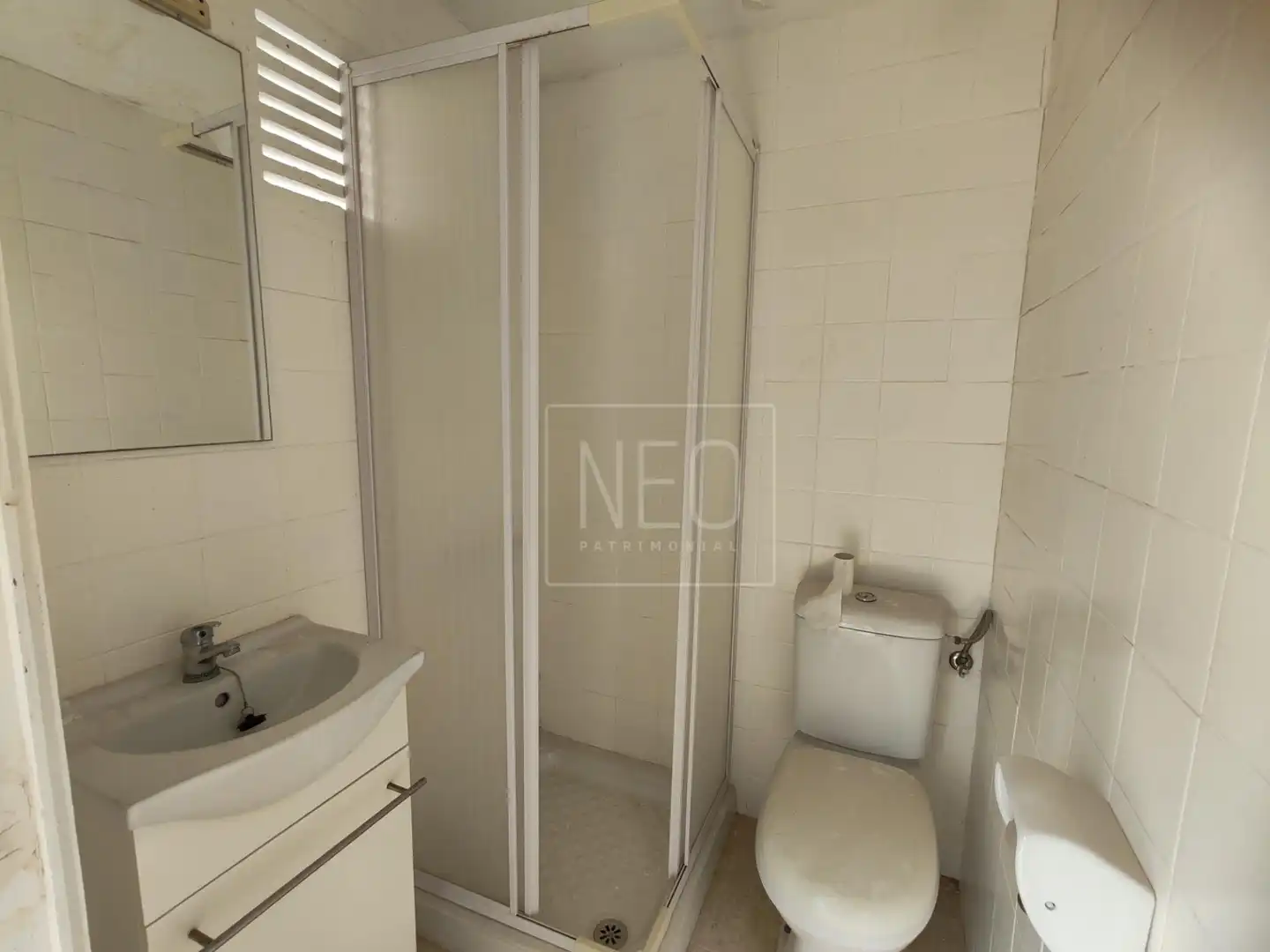 Bathroom of Flat for sale in Dénia  with Air Conditioner, Private garden and Terrace