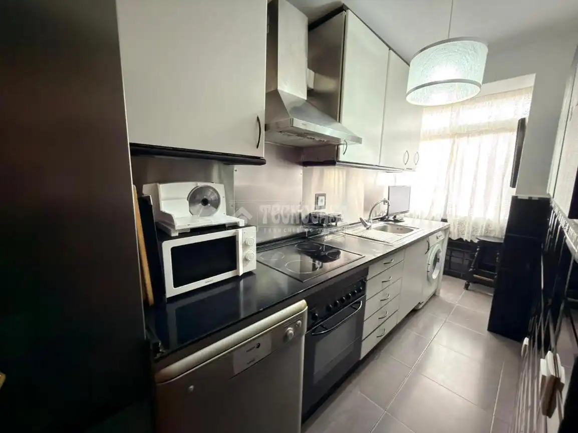 Cocina de Piso en venta en Alcalá de Henares con Calefacción y Terraza