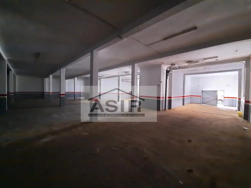 Nau industrial en venda en Alzira
