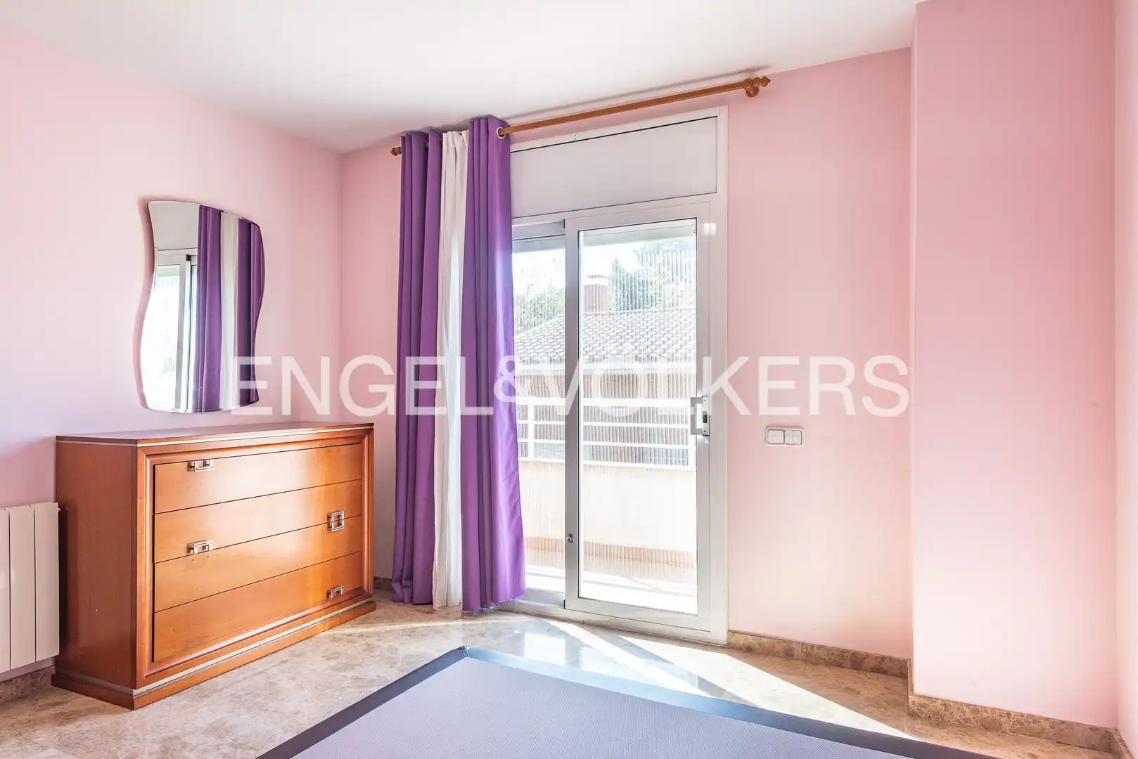 Bedroom of Houses for sale in Molins de Rei  with Air Conditioner, Heating and Private garden
