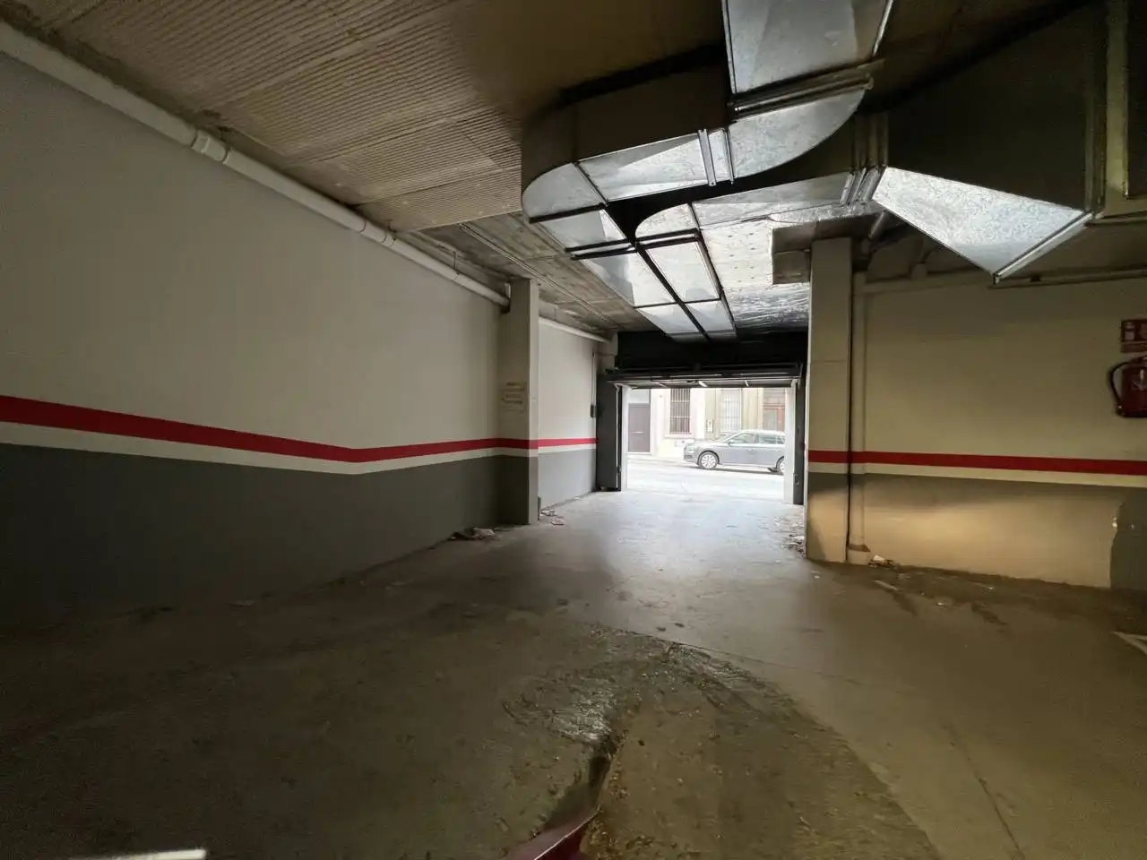 Parkplatz mit Aufzug zur Miete in Calle Agusti santacruz, imagen 3