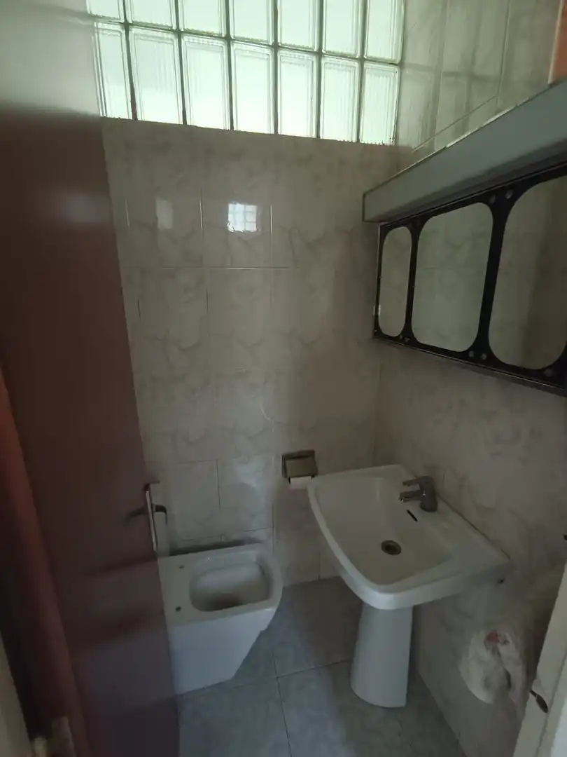 Baño de Casa o chalet en venta en Sant Julià de Ramis con Calefacción, Terraza y Trastero