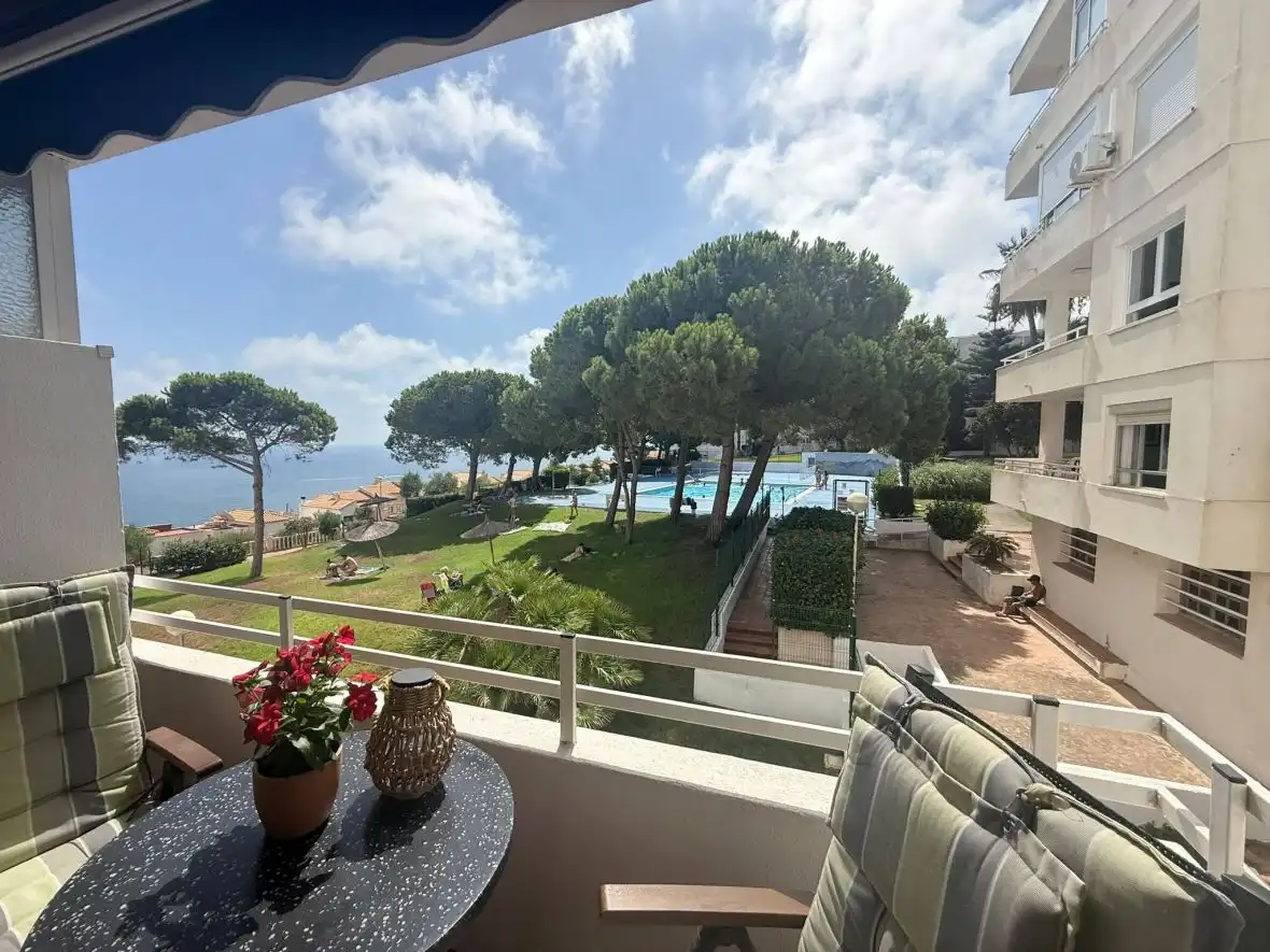 Apartament amb piscina en venda a AVENIDA ESCANDINAVIA N37, imagen 4