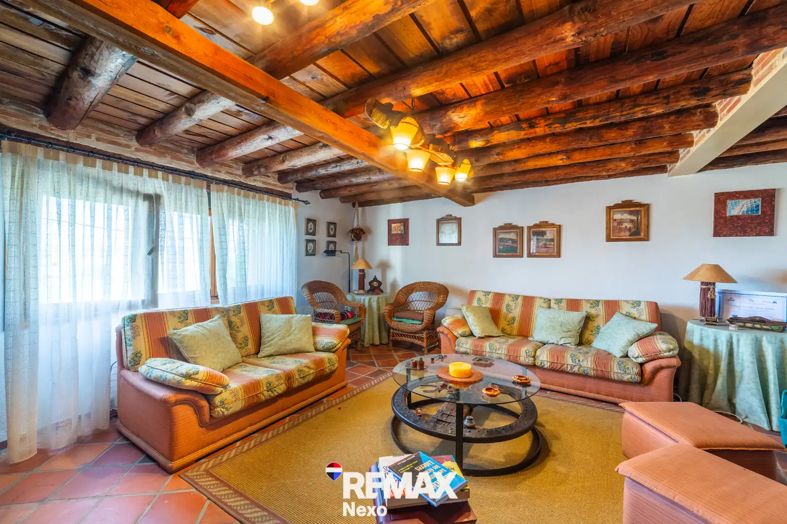 Sala de estar de Casa adosada en venta en Torreiglesias con Aire acondicionado, Calefacción y Amueblado
