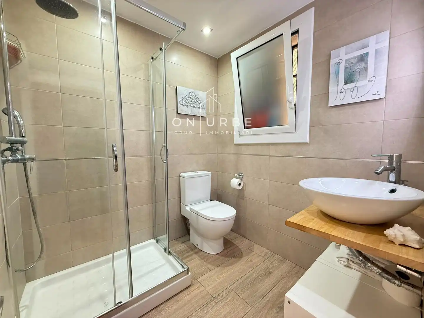 Piso en venta en Margarit, El Poble Sec - Parc de Montjuïc