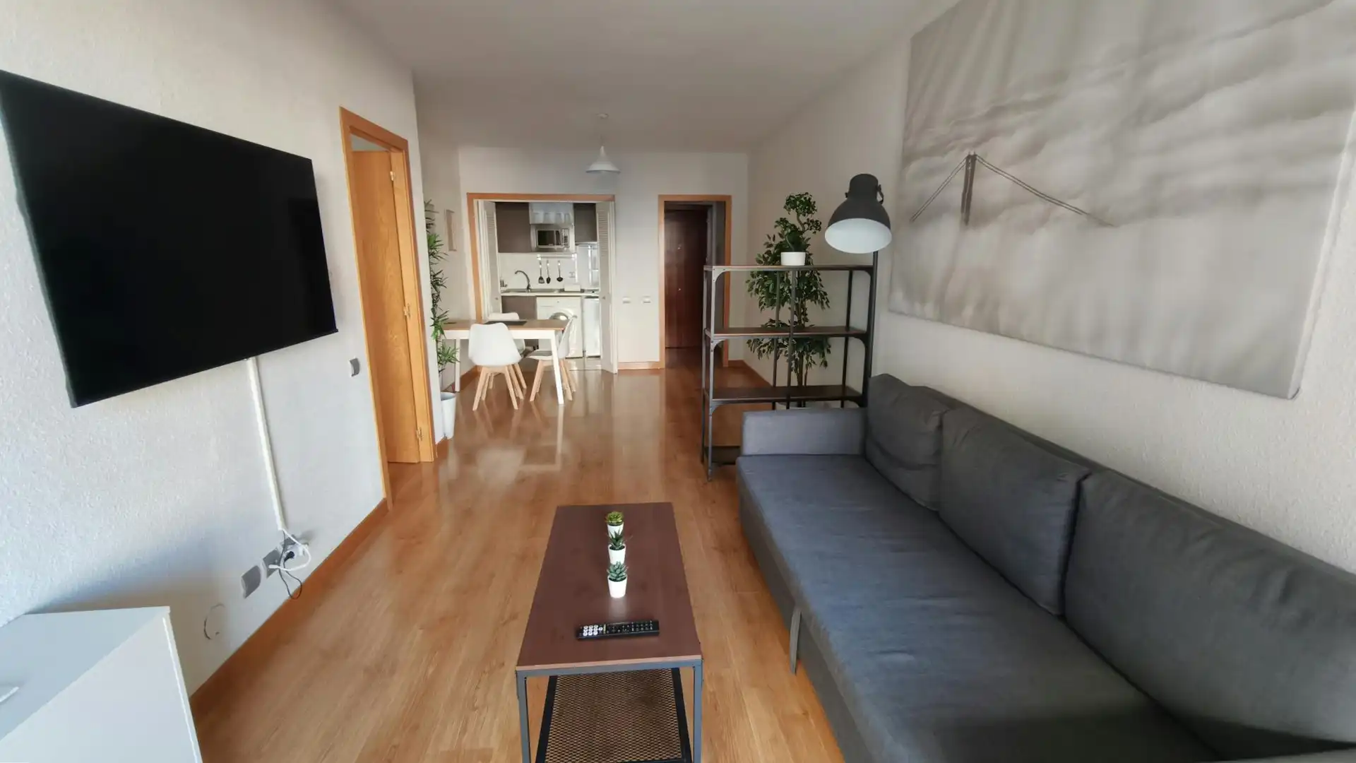 Living room of Flat for rent in Madrid  with Air Conditioner, Heating and Private garden